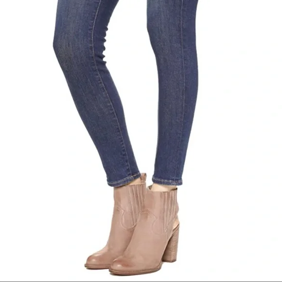 Dolce Vita Jasper Ankle Boot - Picture 2 of 6